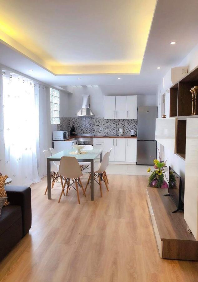 Beautiful 3 Bed Apartment In Los Cristianos Cactus Arona  Dış mekan fotoğraf